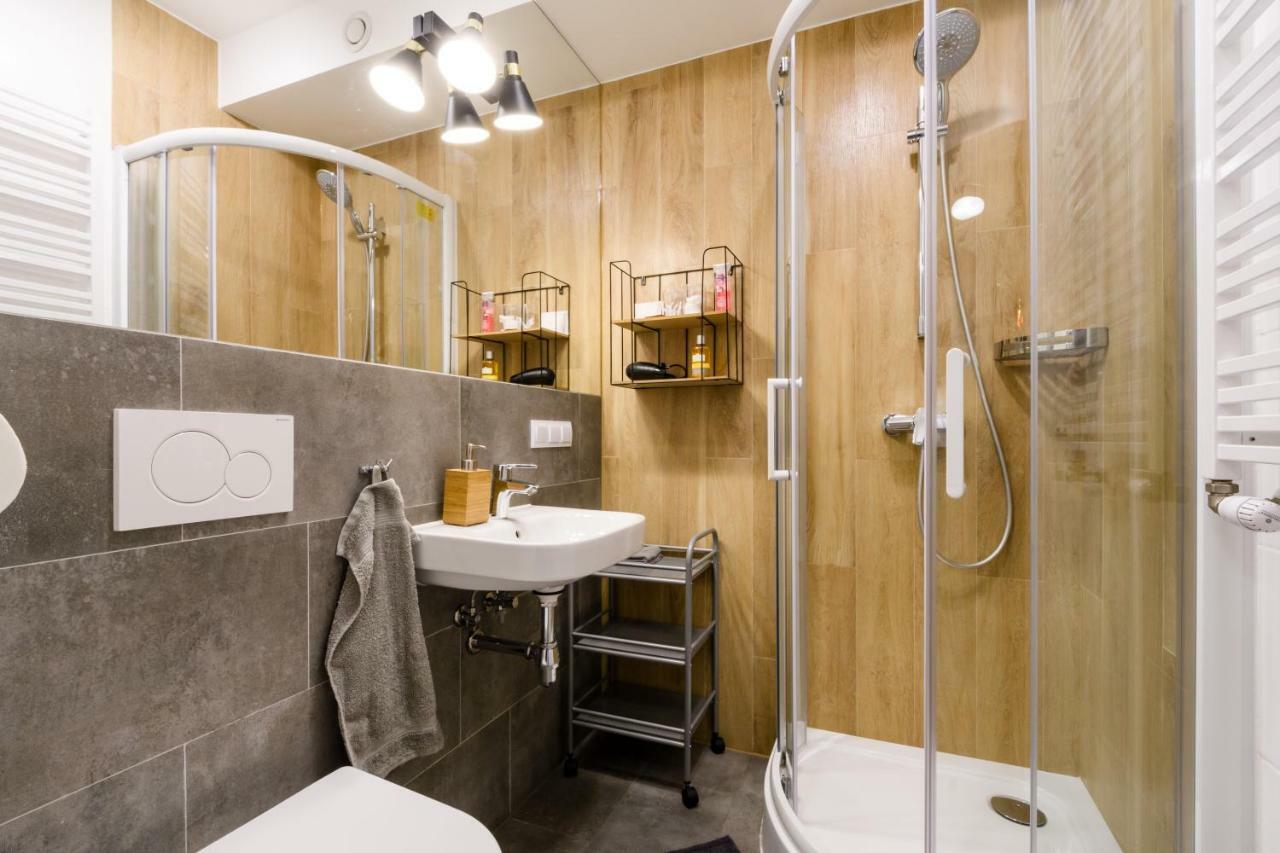 Labo Apartment Dzialdowska Варшава Екстер'єр фото